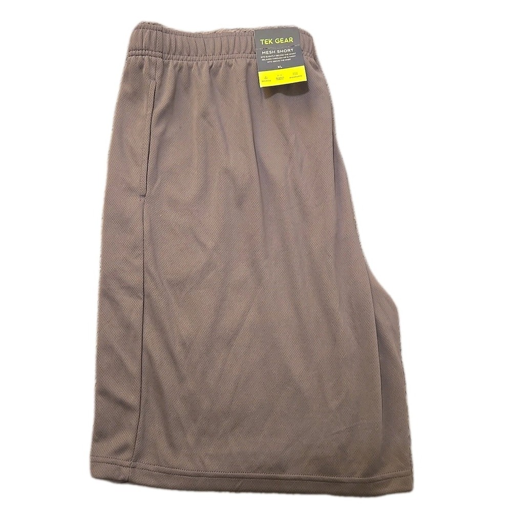 NWT Tek Gear Mens XL Gray Basketball Shorts Dry Tek Moisture Wicking Athletic